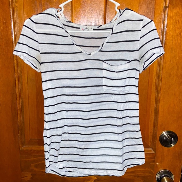 t shirt - Picture 1 of 1